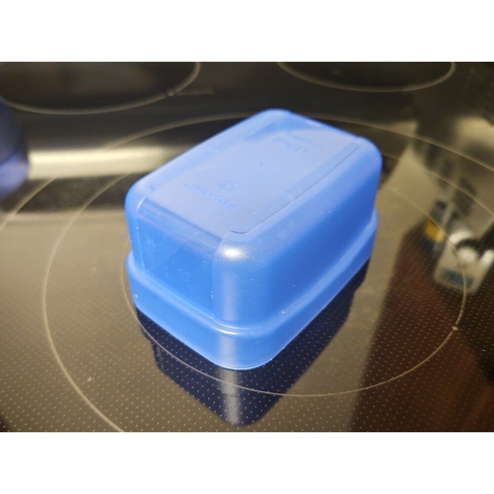 TUPPERWARE Replacement Blue Swing Container #3044A-4 175 ml No Lid